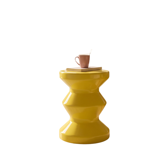 Zigzag side table | Green Haven