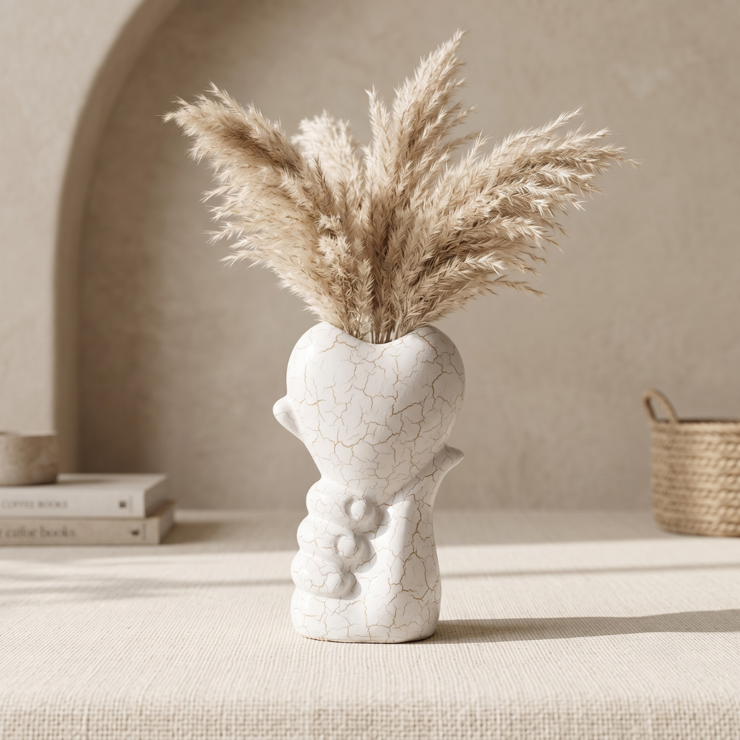 Embrace Vase | Green Haven
